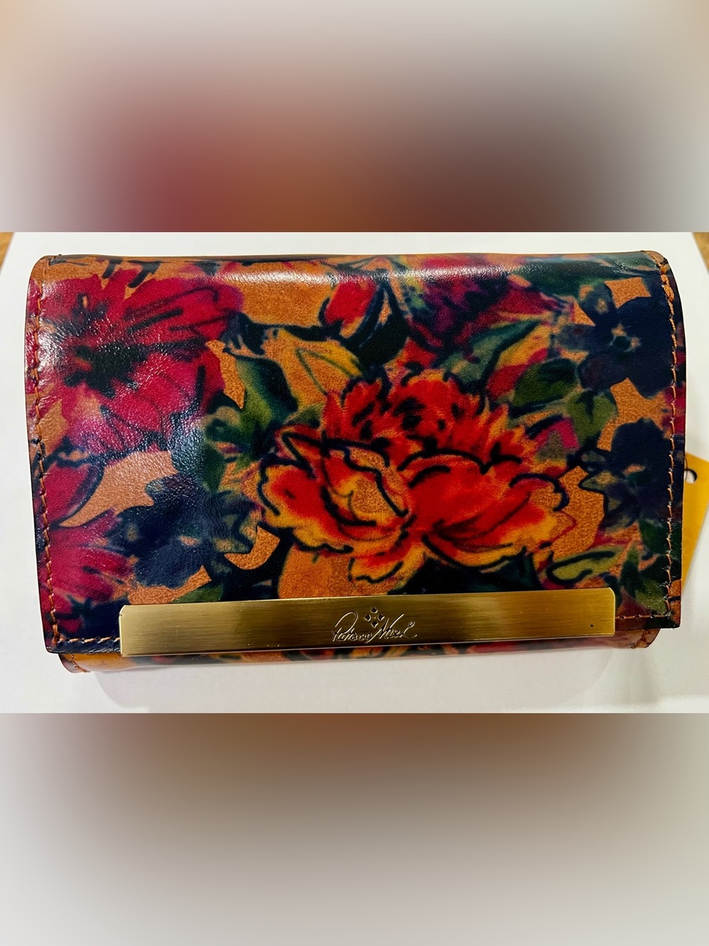 Patricia Nash Cametti wallet. Summer drawing. NWT